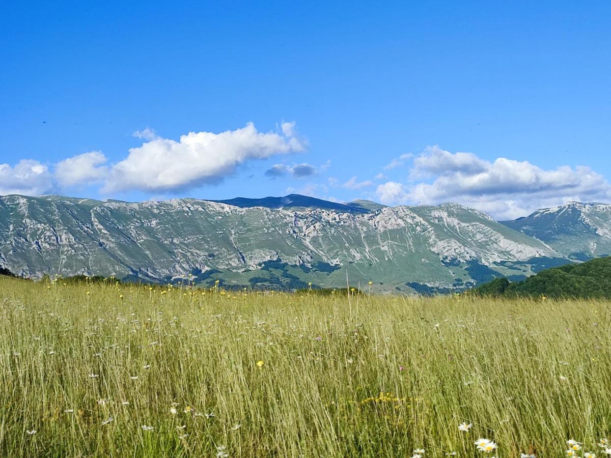 Cemerno Cottage Gacko Zewnętrze zdjęcie